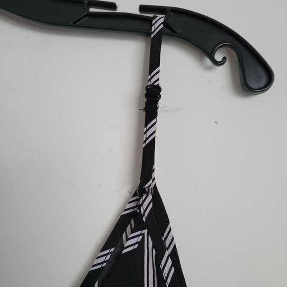 Shein Double V Neck Striped Strappy Spaghetti Sleeveless Blouse Cami Tank Top M - Picture 9 of 14